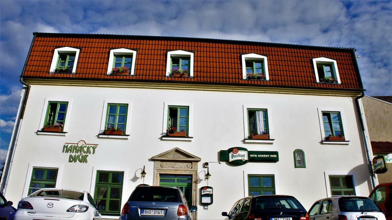Hanacky Dvur Olomouc Bagian luar foto