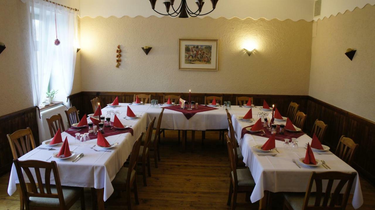 Hanacky Dvur Olomouc Bagian luar foto